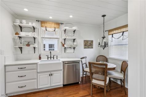 5115 Eastover Road Lyndhurst OH 44124
