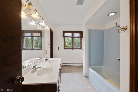 7661 Vandemark Road Lodi OH 44254