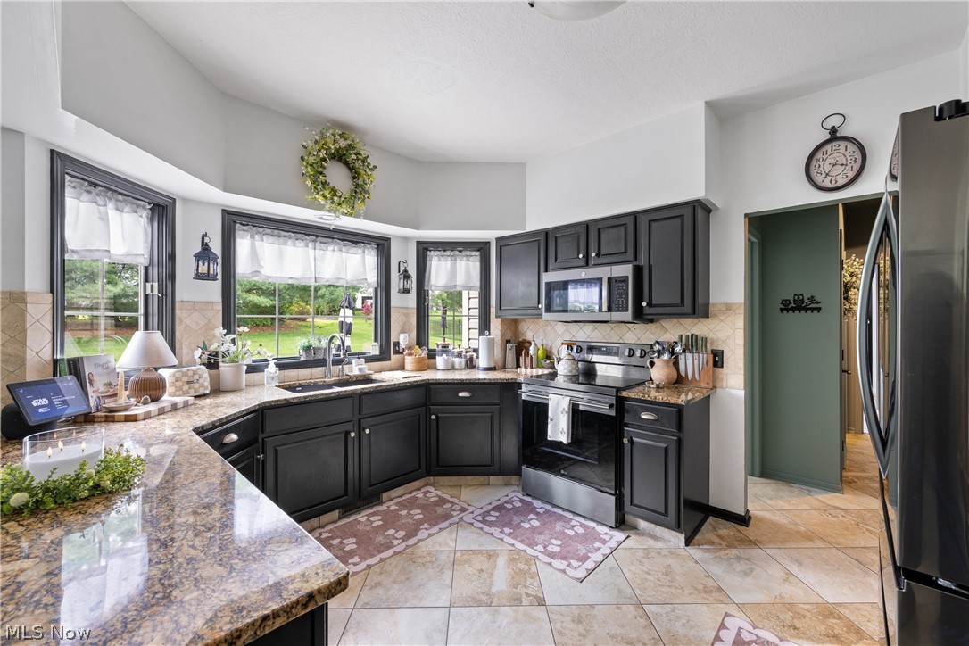 8835 Leyland Avenue NW North Canton OH 44720