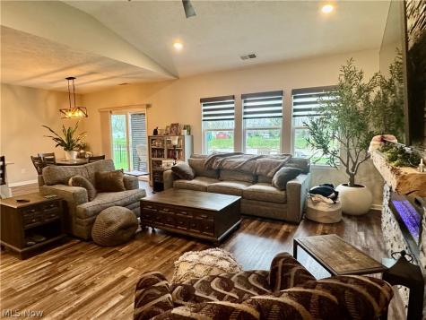 658 Apple Ridge Drive Elyria OH 44035