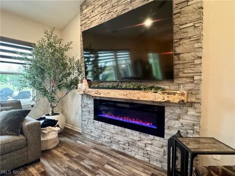 658 Apple Ridge Drive Elyria OH 44035