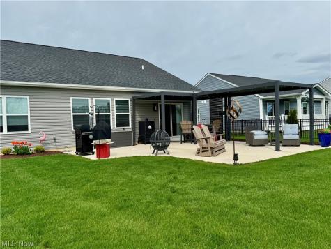 658 Apple Ridge Drive Elyria OH 44035