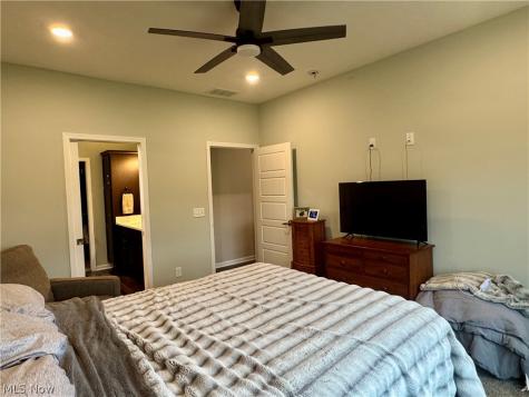 658 Apple Ridge Drive Elyria OH 44035
