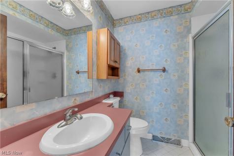 13574 Delaware Drive Middleburg Heights OH 44130