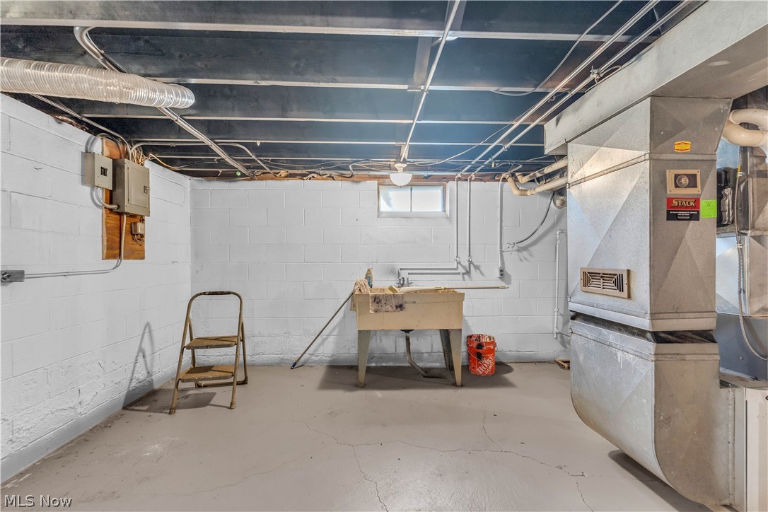13574 Delaware Drive Middleburg Heights OH 44130