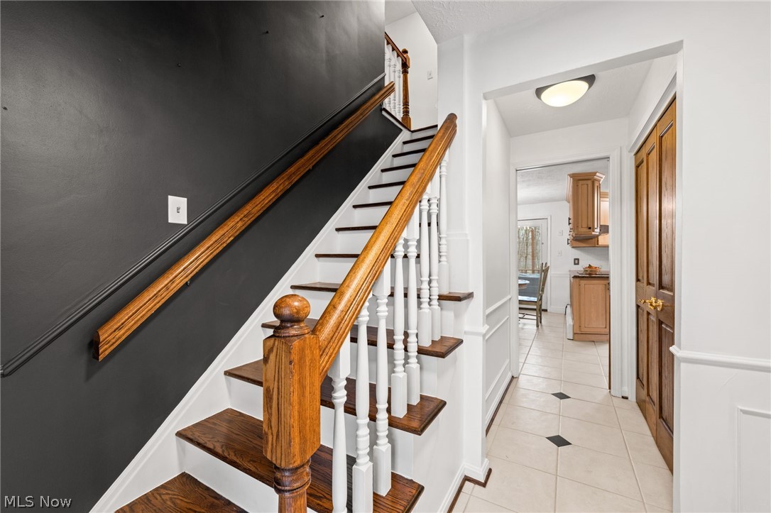 52 Carriage Stone Drive Chagrin Falls OH 44022