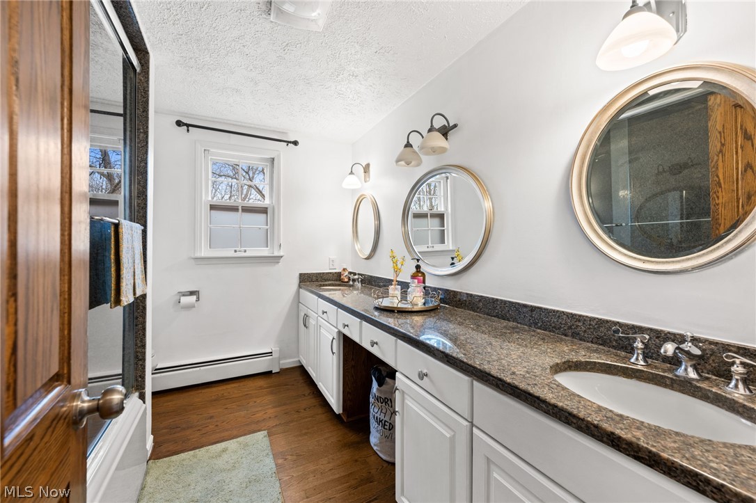 52 Carriage Stone Drive Chagrin Falls OH 44022
