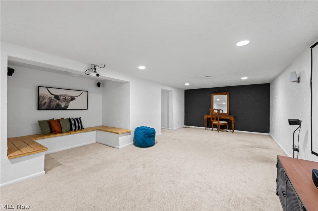 52 Carriage Stone Drive Chagrin Falls OH 44022