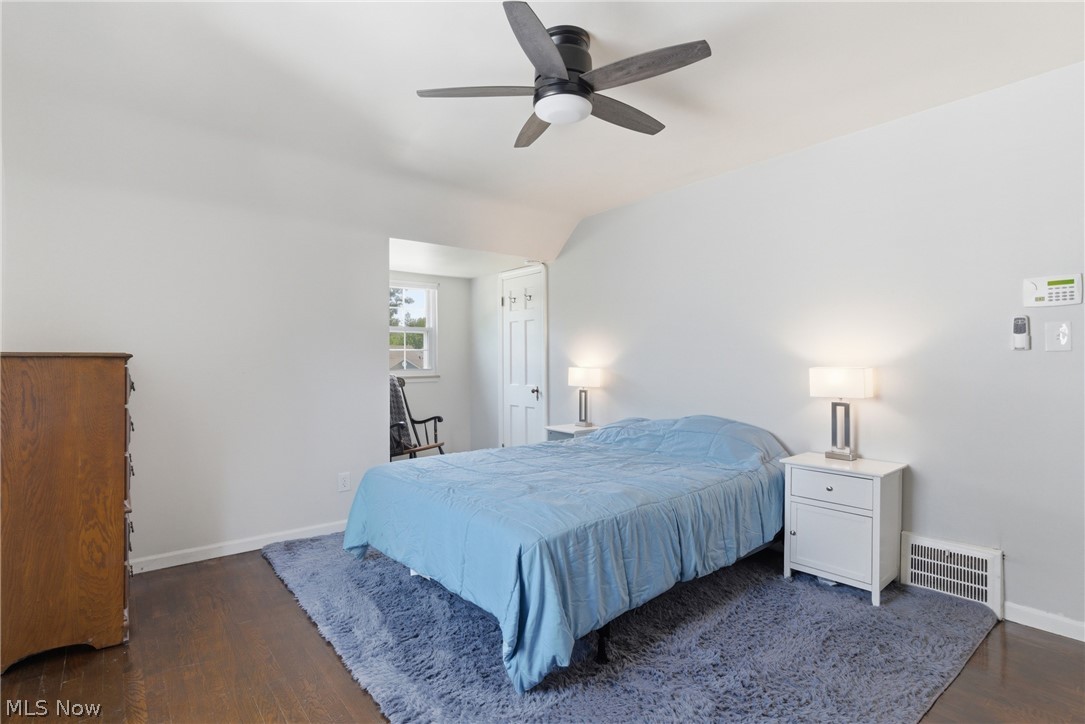430 Canterbury Road Bay Village OH 44140