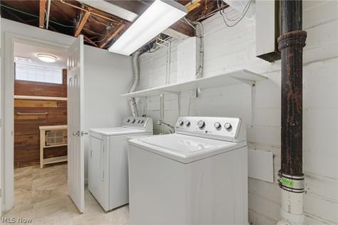 430 Canterbury Road Bay Village OH 44140