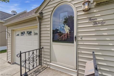 430 Canterbury Road Bay Village OH 44140