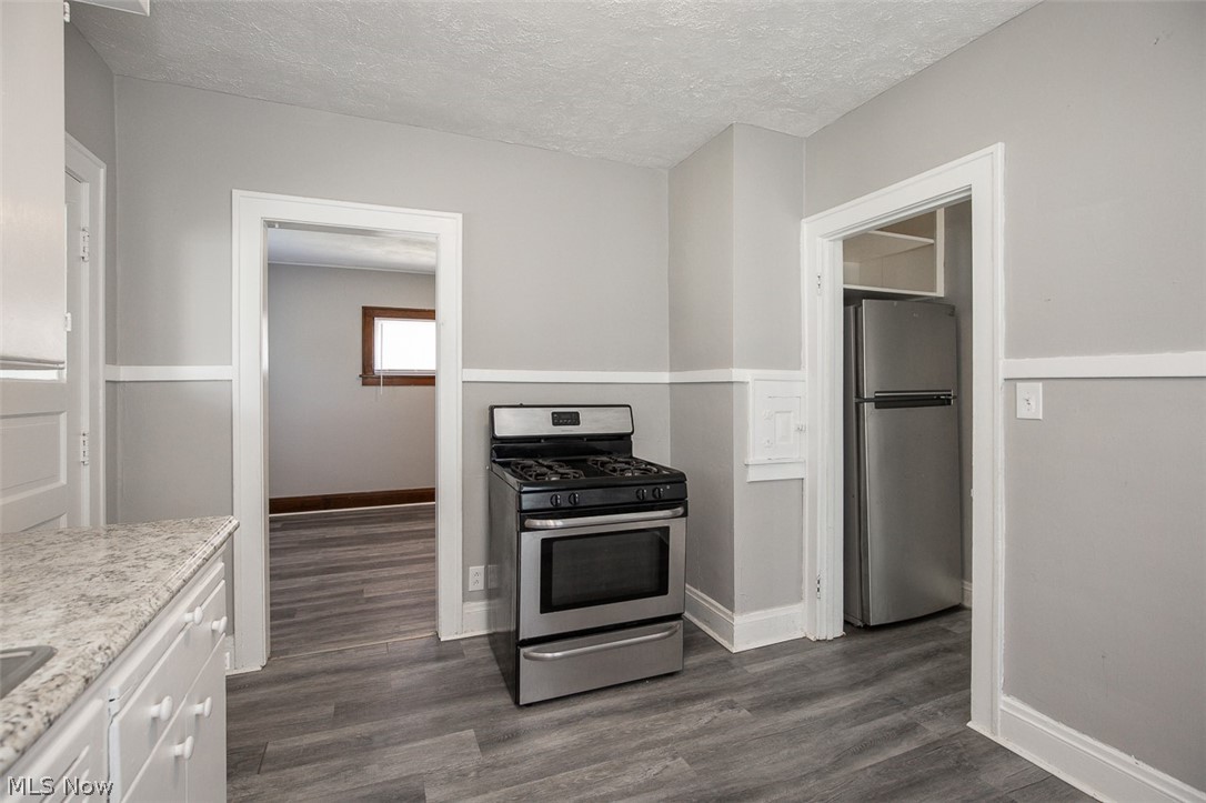 10203 Greenview Avenue Garfield Heights OH 44125