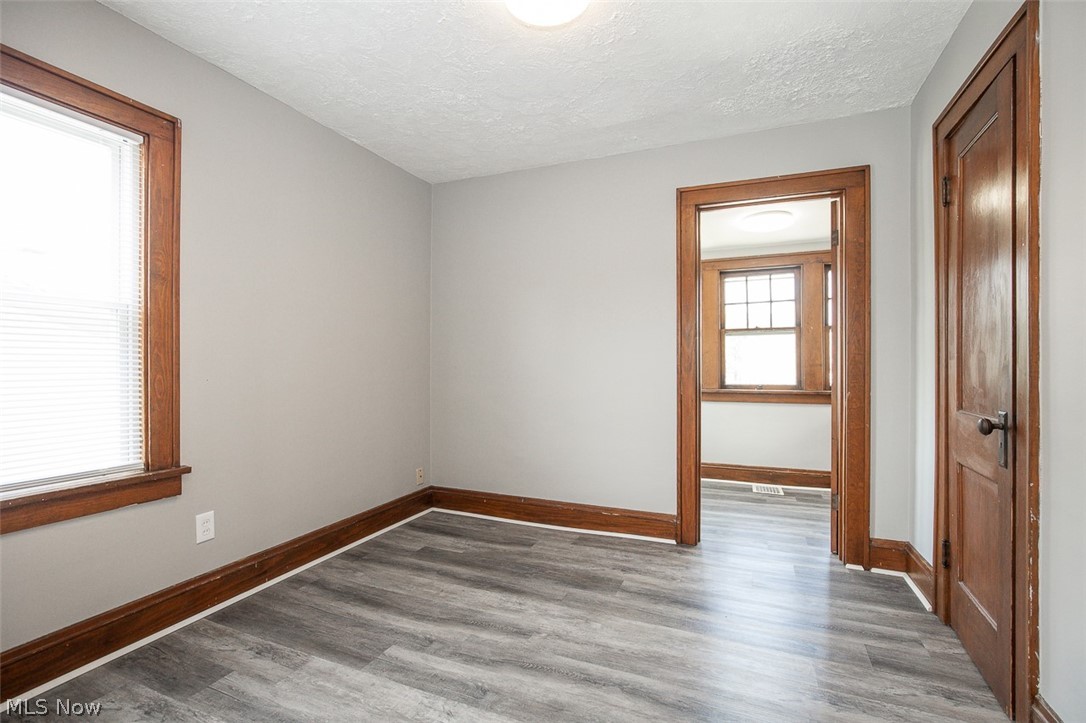 10203 Greenview Avenue Garfield Heights OH 44125