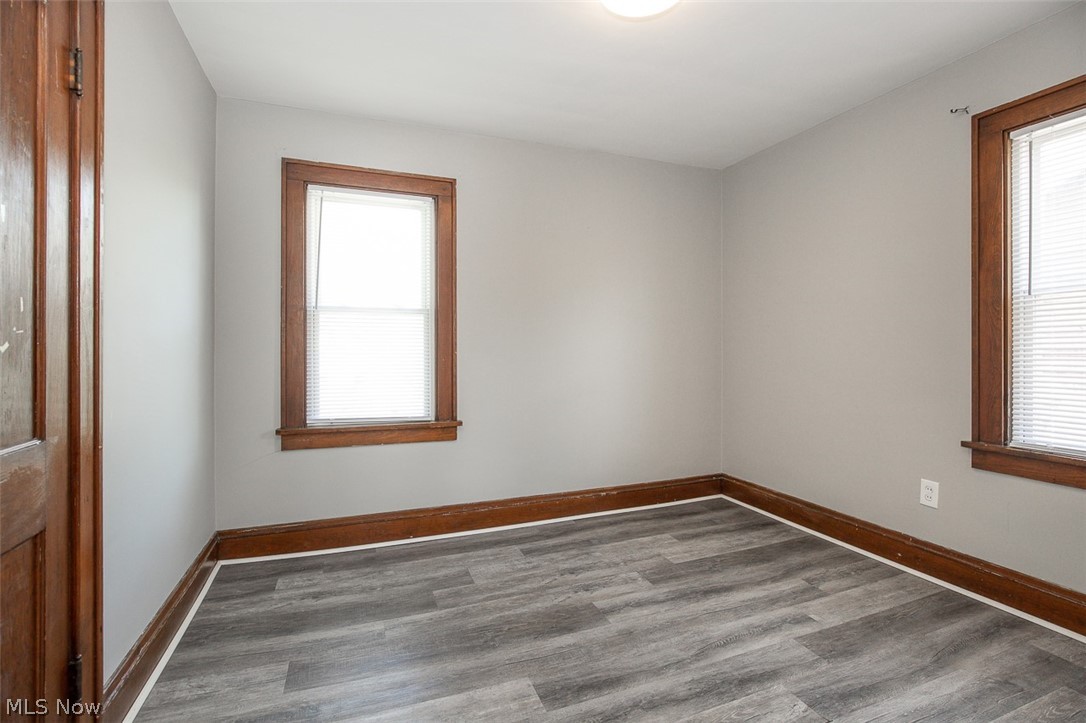 10203 Greenview Avenue Garfield Heights OH 44125