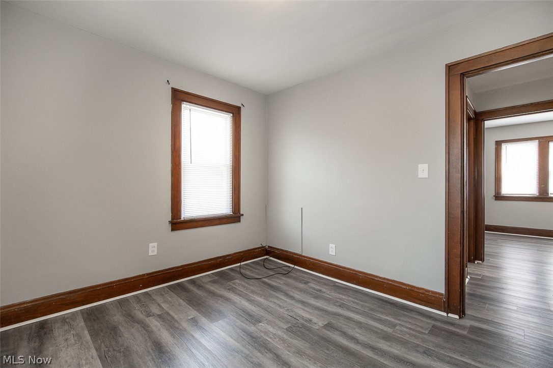 10203 Greenview Avenue Garfield Heights OH 44125