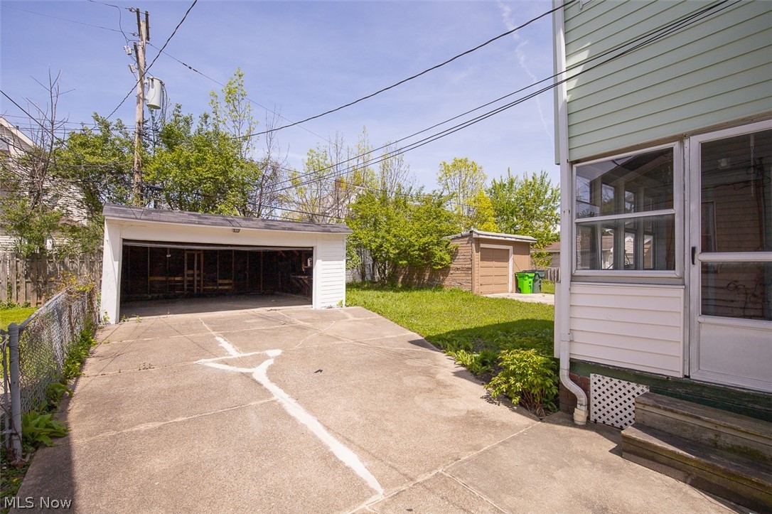 10203 Greenview Avenue Garfield Heights OH 44125