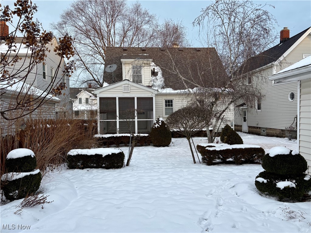 19237 Riverview Avenue Rocky River OH 44116