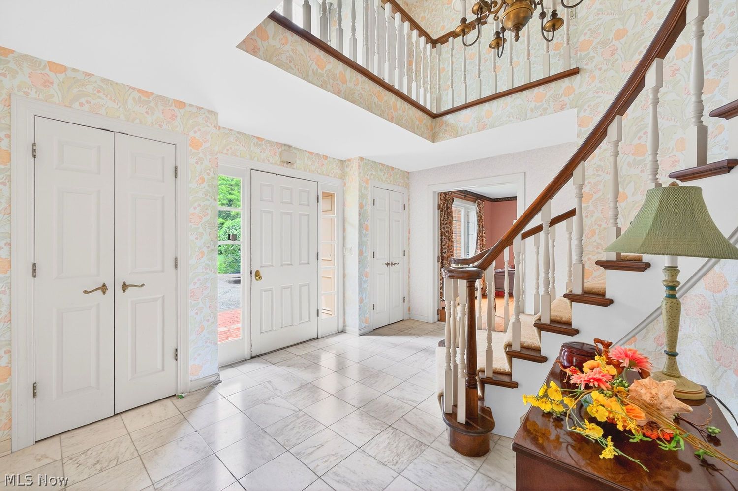 32926 Lake Road Avon Lake OH 44012