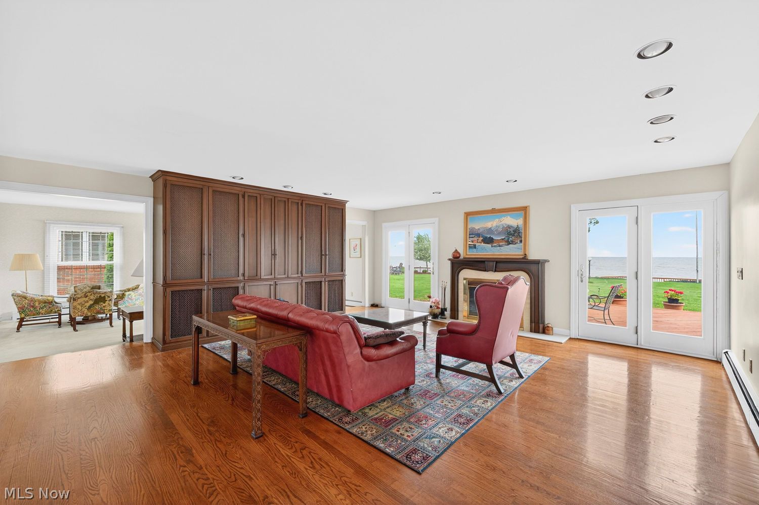 32926 Lake Road Avon Lake OH 44012