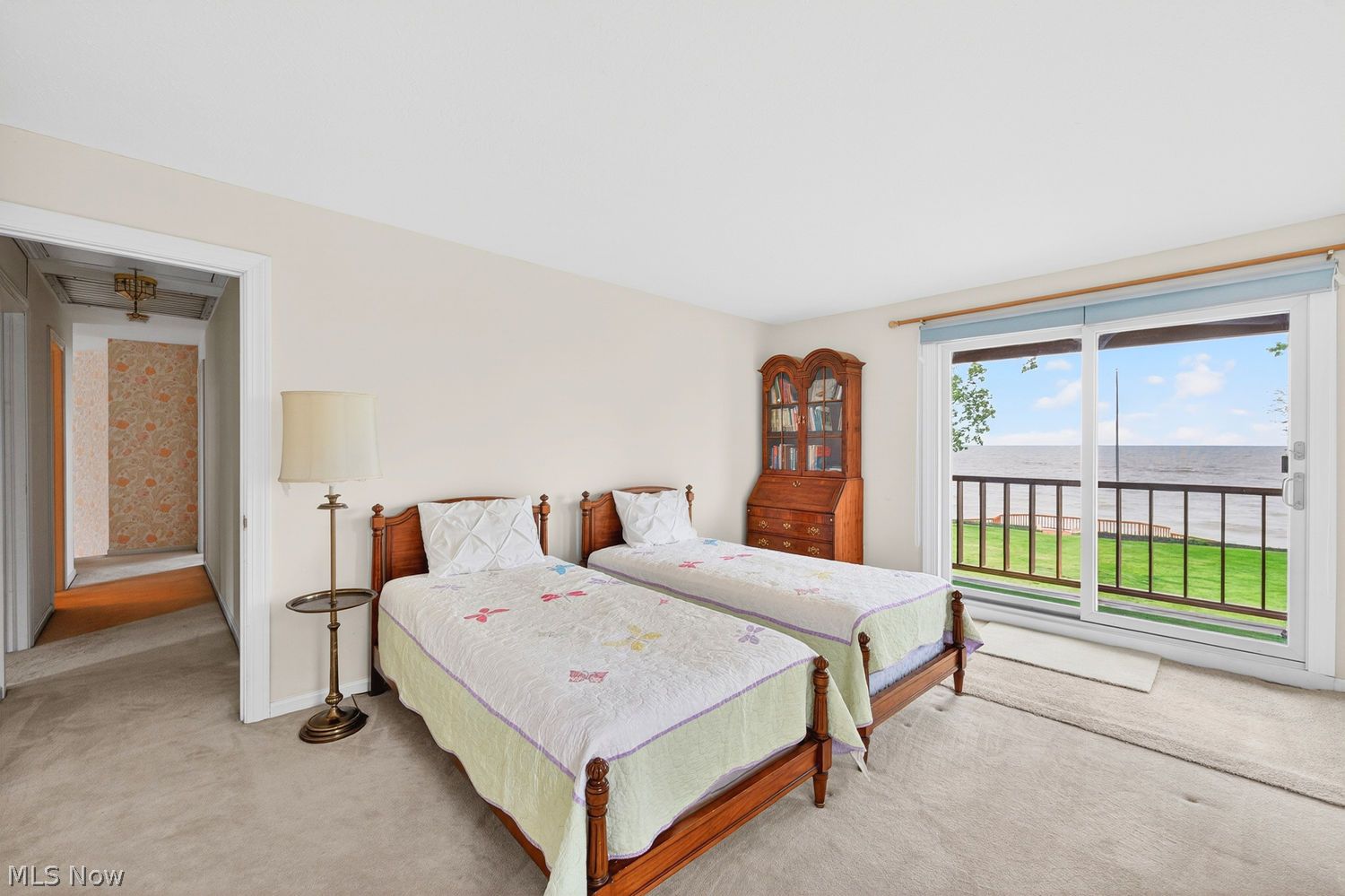32926 Lake Road Avon Lake OH 44012