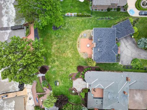32926 Lake Road Avon Lake OH 44012