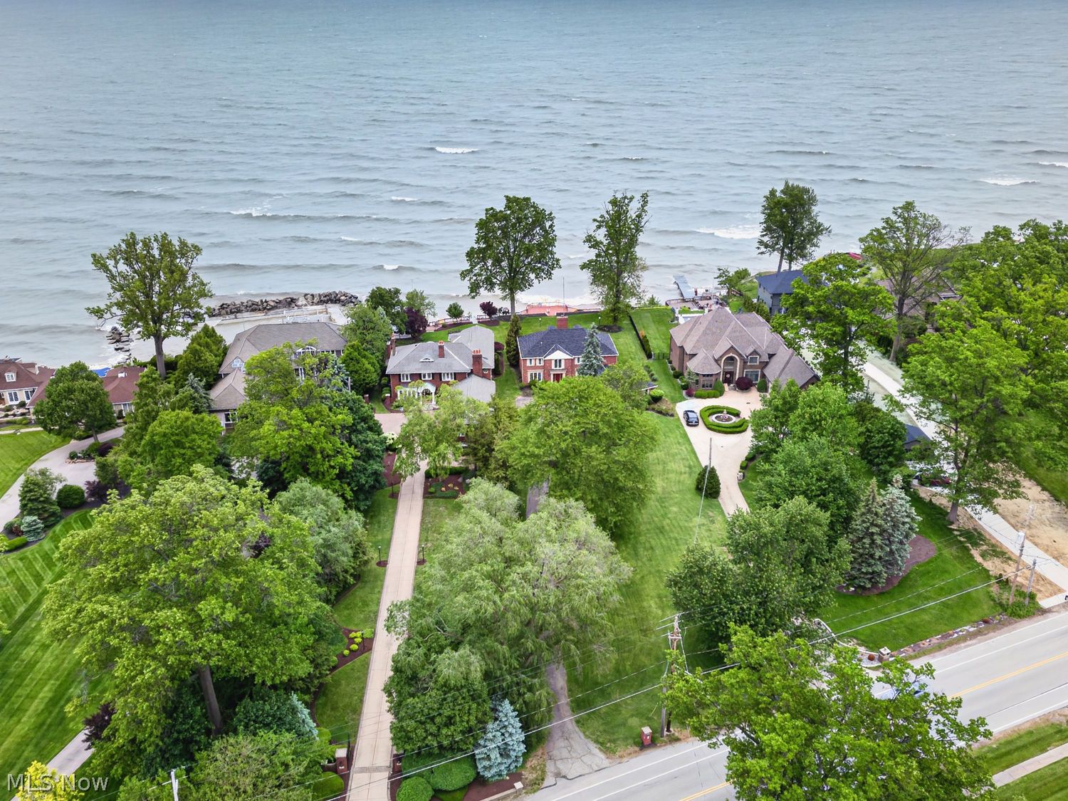 32926 Lake Road Avon Lake OH 44012