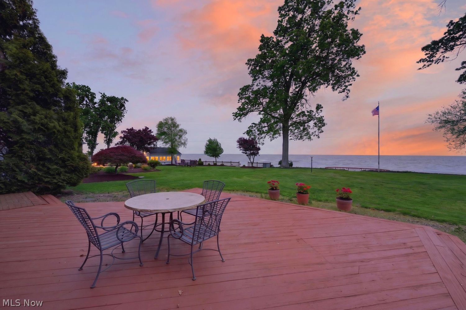 32926 Lake Road Avon Lake OH 44012
