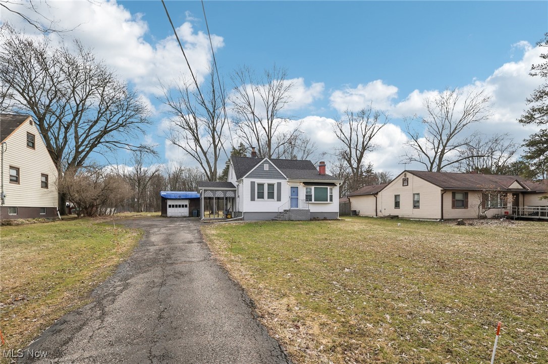 12553 Albion Road North Royalton OH 44133