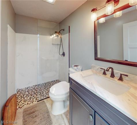 1465 Forest Drive Akron OH 44312