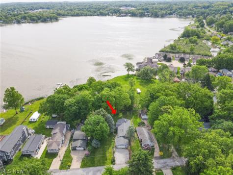 1465 Forest Drive Akron OH 44312