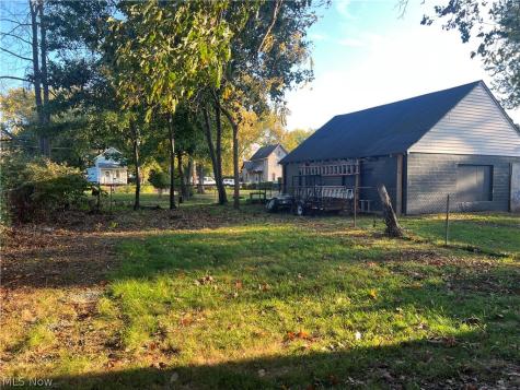 1427 4th Street NE Canton OH 44704