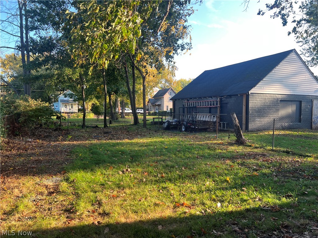 1427 4th Street NE Canton OH 44704