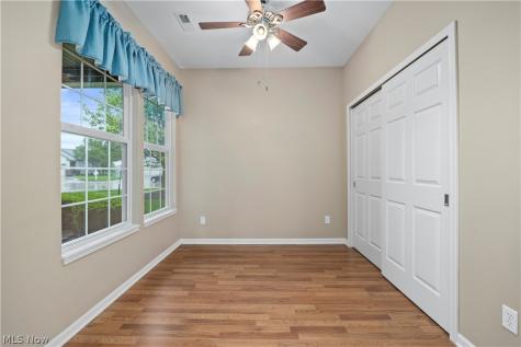9428 Drury Way North Ridgeville OH 44039