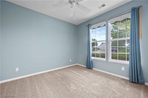 9428 Drury Way North Ridgeville OH 44039