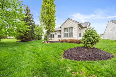 9428 Drury Way North Ridgeville OH 44039
