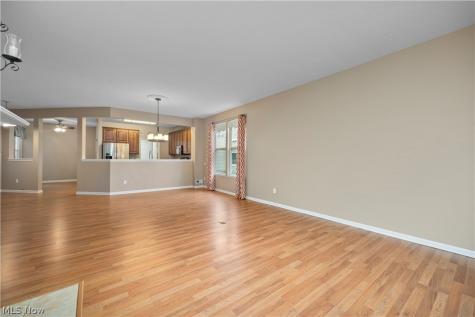 9428 Drury Way North Ridgeville OH 44039