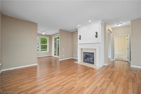 9428 Drury Way North Ridgeville OH 44039