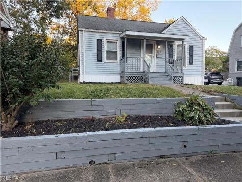339 Morningview Avenue Akron OH 44305