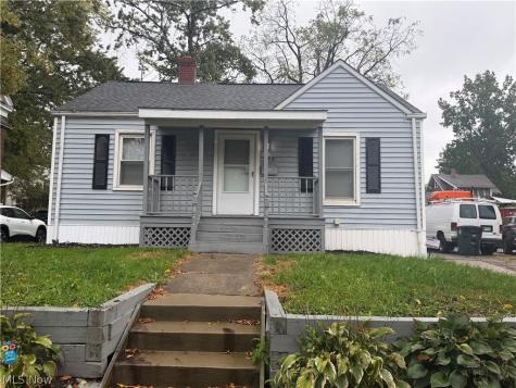 339 Morningview Avenue Akron OH 44305