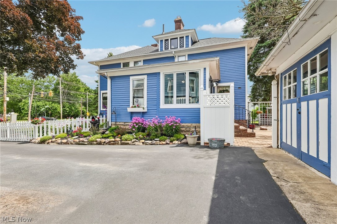 402 Bank Street Painesville OH 44077