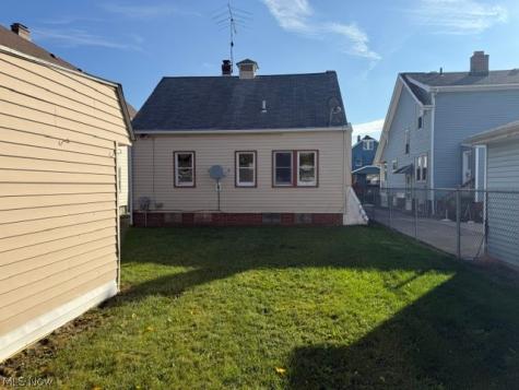 4824 E 84th Street Garfield Heights OH 44125