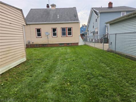 4824 E 84th Street Garfield Heights OH 44125