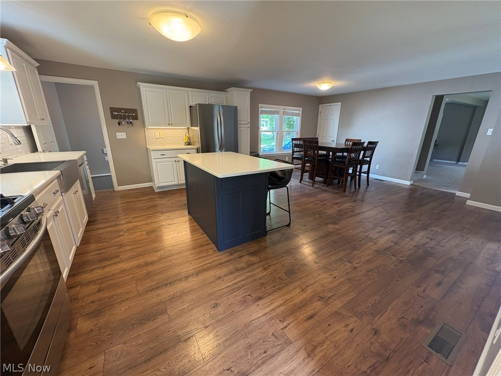 9120 Howland Springs Road SE Warren OH 44484