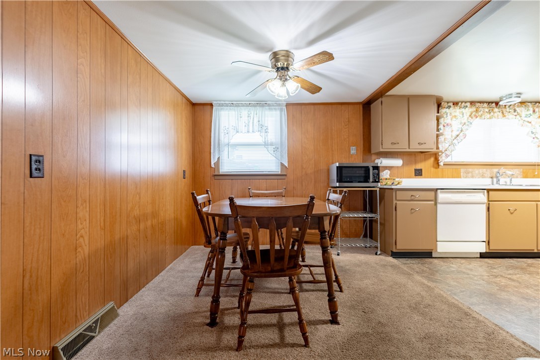 1860 N Freshley Avenue Alliance OH 44601