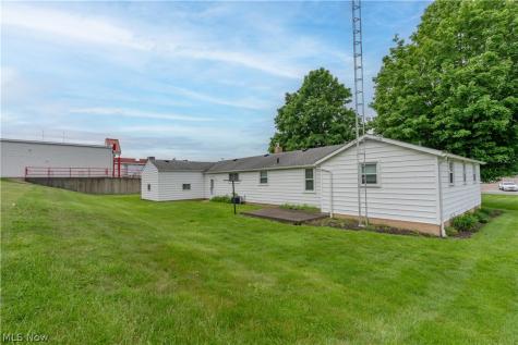 1860 N Freshley Avenue Alliance OH 44601