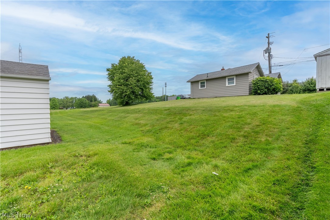 1860 N Freshley Avenue Alliance OH 44601