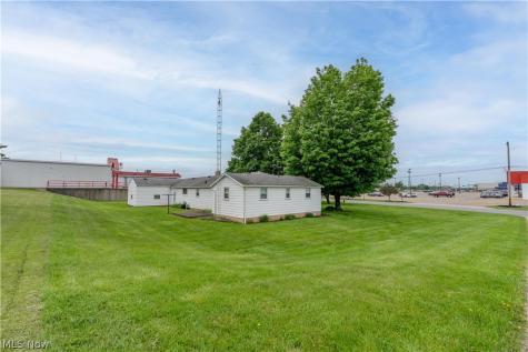 1860 N Freshley Avenue Alliance OH 44601