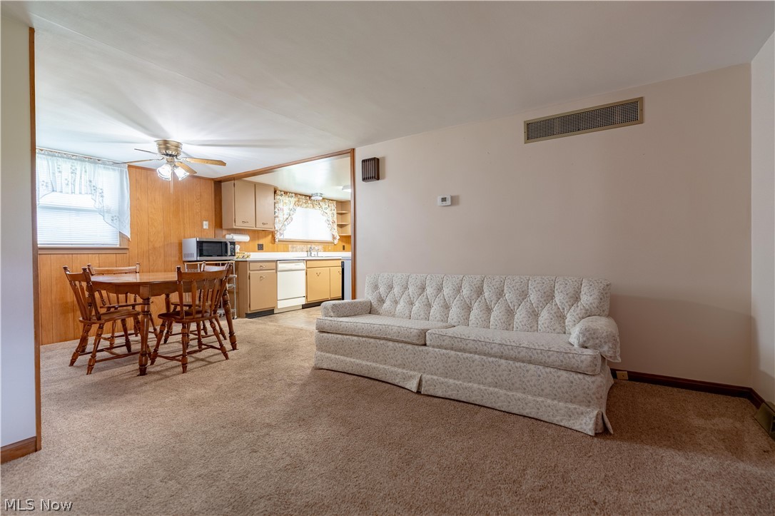 1860 N Freshley Avenue Alliance OH 44601