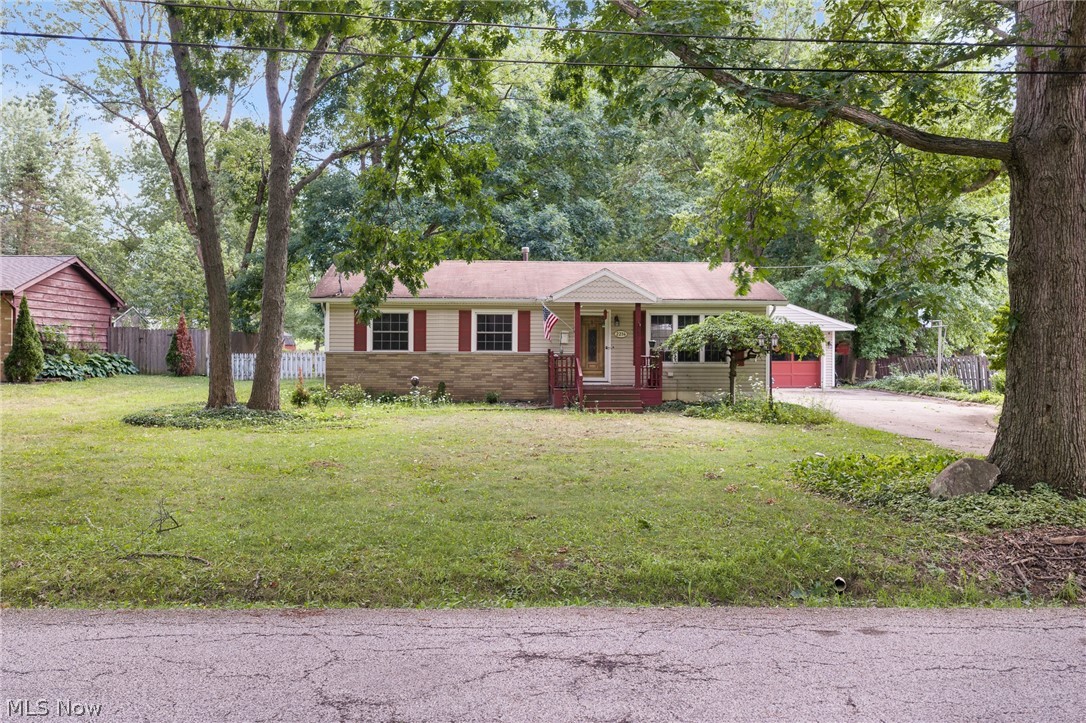 2214 Conwill Road Stow OH 44224