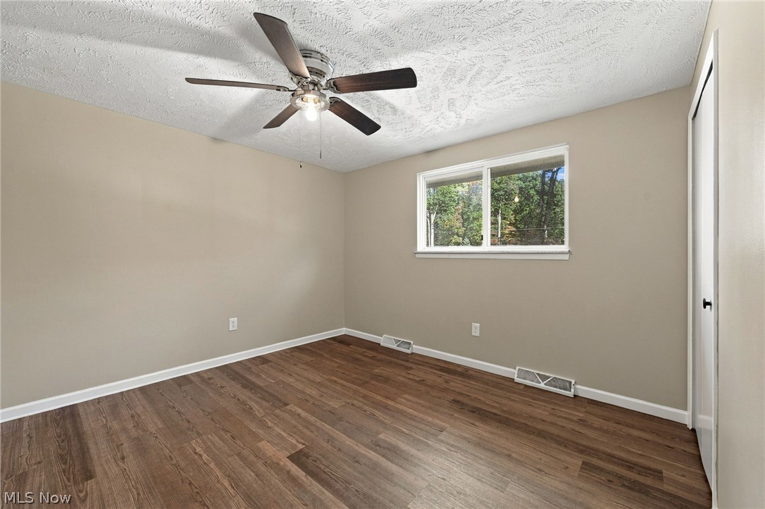 6004 Collins Road Mentor OH 44060